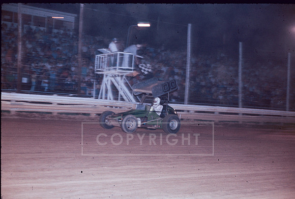#00 Elmer Stoltzfus-3