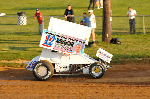 _D323574
