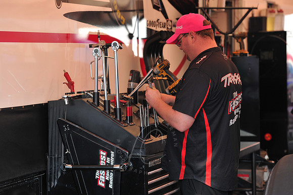 MAP_10-05-12_LLC_NHRA-5