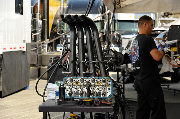 MG_10-3-14_LLC_NHRA-16