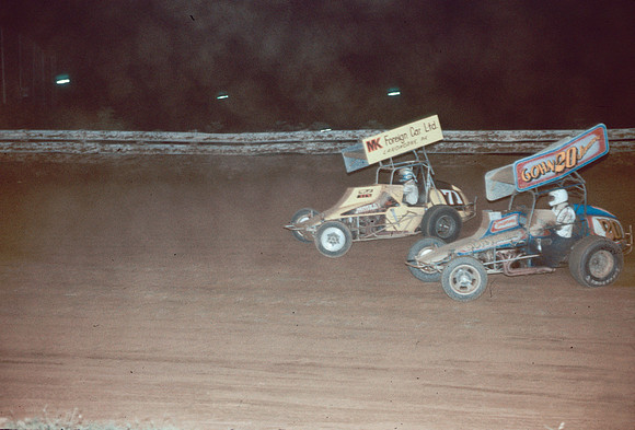 #71 Jim Edwards and #20 Bobby Weaver at Lincoln-6 (2)