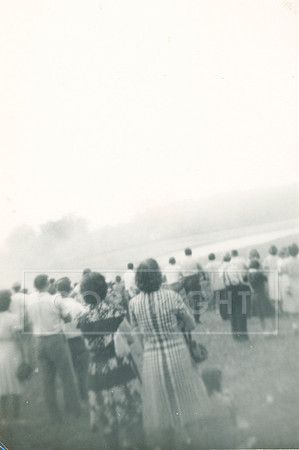 Racing Spectators (2)