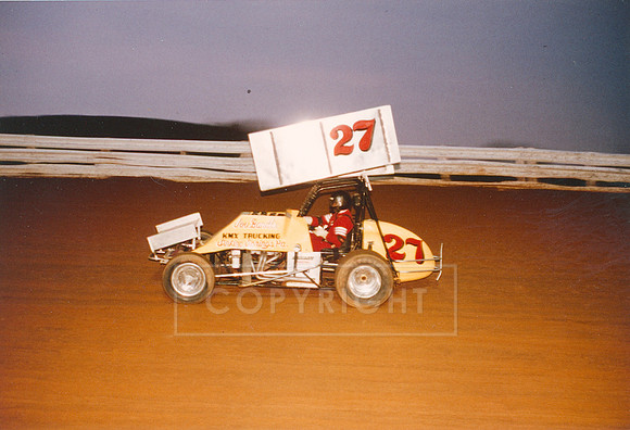 #27 Lou Bandle ( )