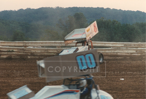 #8 Unknown Sprint Car Crash at Lincoln
