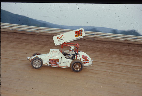 #96 Bobby Albert-3
