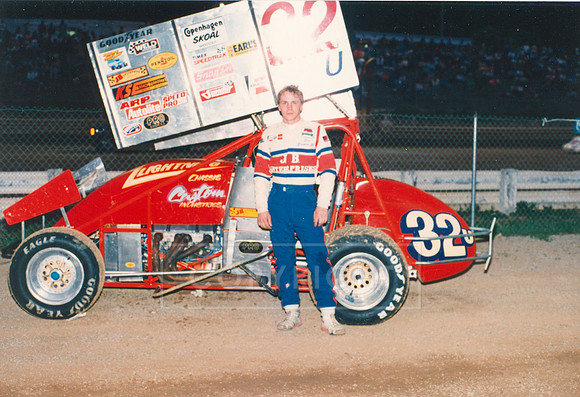 #32U Lee Brewer Jr