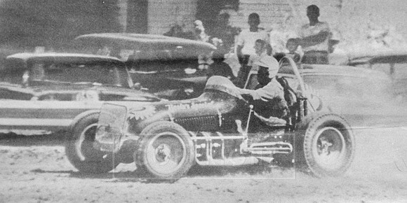#2 Halaquist Nesler Chevrolet URC at Williams Grove
