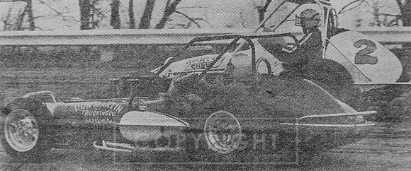 #27 Dick Swartzlander and #2 Earl Halaquist URC at Williams Grove