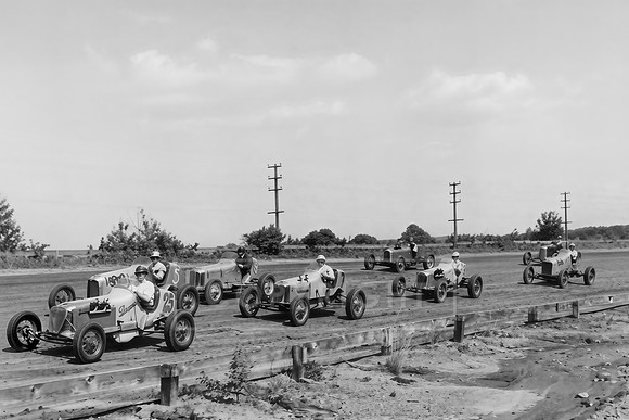 #25 Duke Naylon Dreyer (Winner), #5 Bob Sall, #7 Tony Willman, #9 Mark Light, #36 Bud Henderson Dreyer, Tommy Hinnershitz and Mike Little at Langhorne