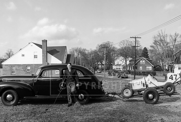 #47 Bill Schindler Cycle Engine Midget at Home in Freeport NY