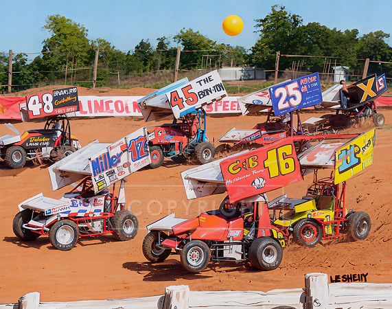 Lincoln Speedway Sprint Car Painting