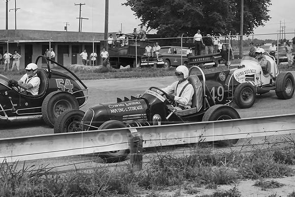 #54 Bernie Hart, #49 Pat McNair and #3 Lou Johnson URC at Harrington