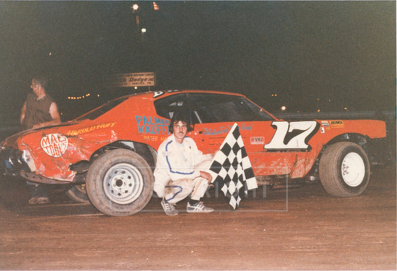 #17 Unknown Street Stock Winner (2)