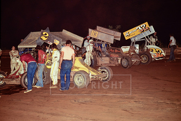 #2 Steve Siegel and #77 Gary Suchy Wreck at Susquehanna-7 (2)
