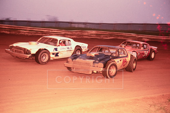 #4 Al Richards, #16 Bobby Goodling and #34 Snellbaker at Williams Grove-5