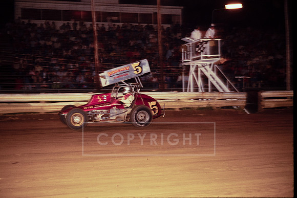 #5 Ed Zirkle Takes the Checkers at Williams Grove-5