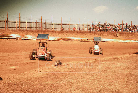 #5W Randy Wolfe and #36 Johnny Murphy at Williams Grove-2