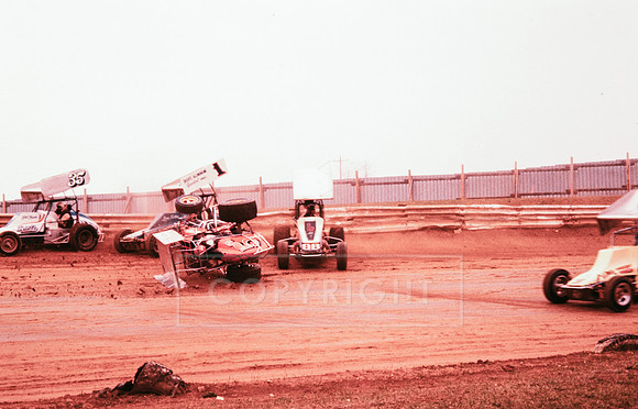 #5W Randy Wolfe Flip at Williams Grove-2