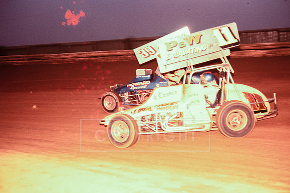 #11 Kramer Williamson and #39 Scott Ausherman at Williams Grove-5