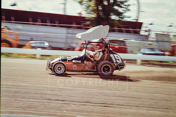 #19 Ronnie Dunstan at York Fairgrounds-9