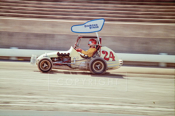 #24 Kim Caesar at York Fairgrounds-9