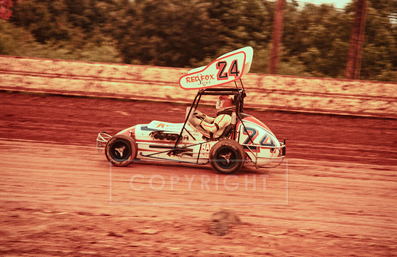 #24 Unknown Midget at Bridgeport-4
