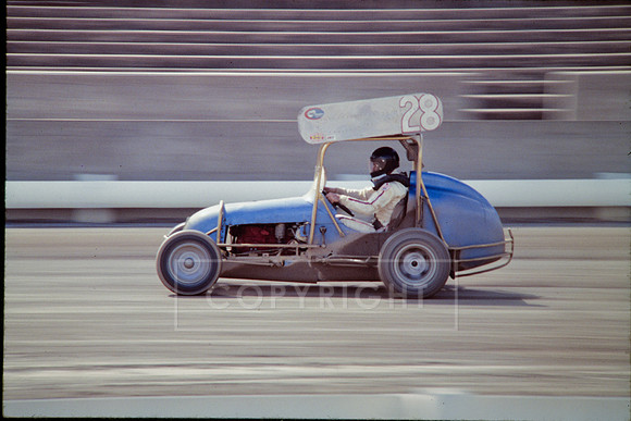 #28 Warren Halligan at York Fairgrounds-9