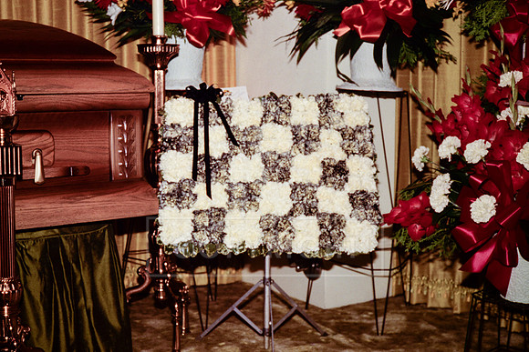 John Draucker Flowers at Funeral Home-7 (3)