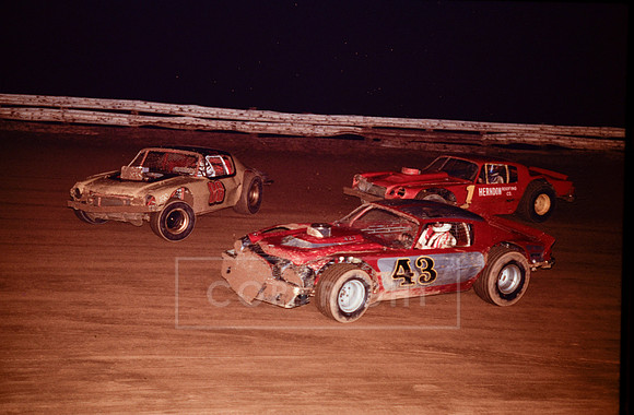 Late Model Action at Lincoln-8 (2)