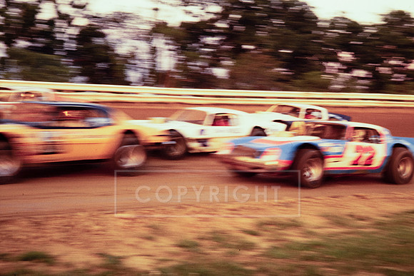 Late Model Action at Williams Grove-5
