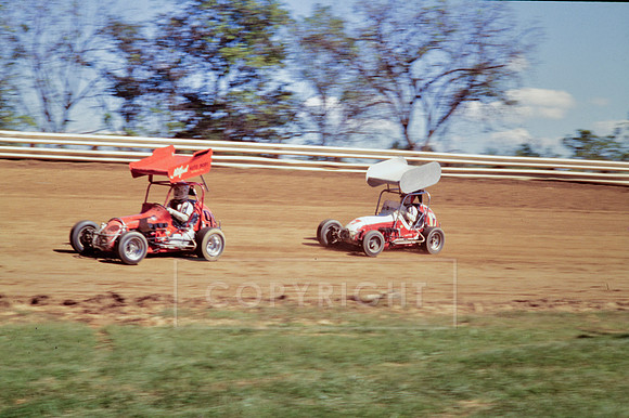 Midget Action at Williams Grove-8 (2)