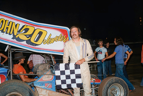 #20 Bobby Weaver Winner at Lincoln-4 (3)