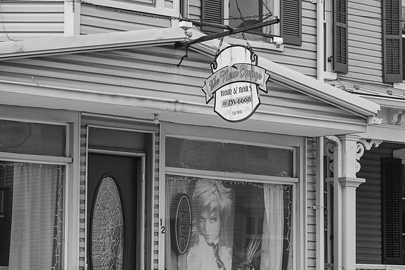 12 West Main Street The New Image Hair Salon _Z993197-2
