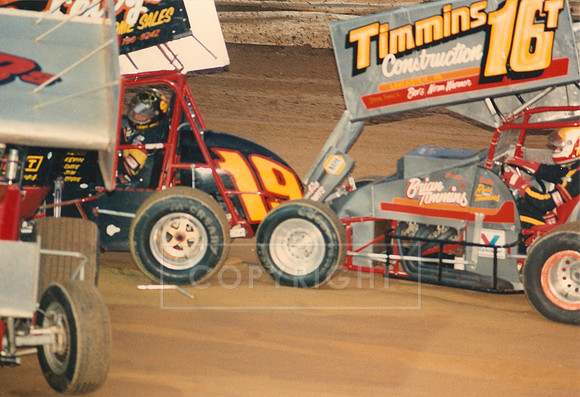 Sprint Car Crash at Lincoln