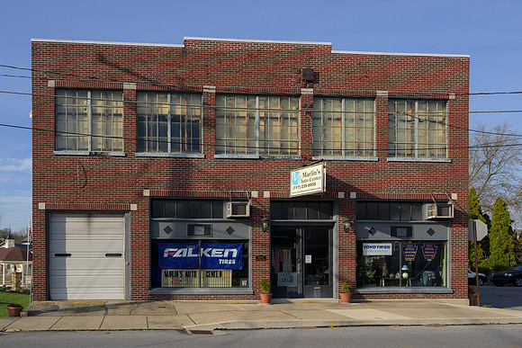 7 East Main Street Marlins Automotive _Z993312