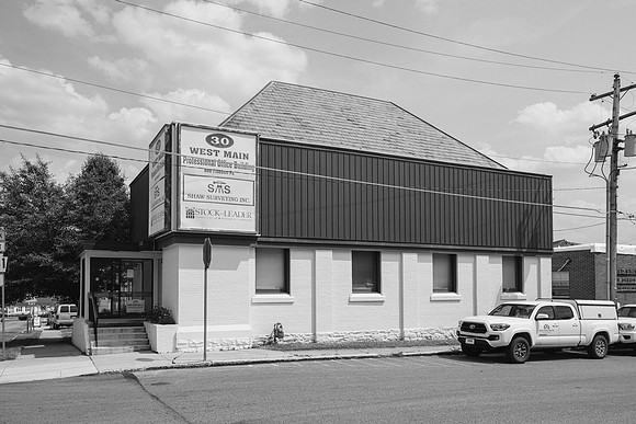 30 West Main Street _Z993741-2