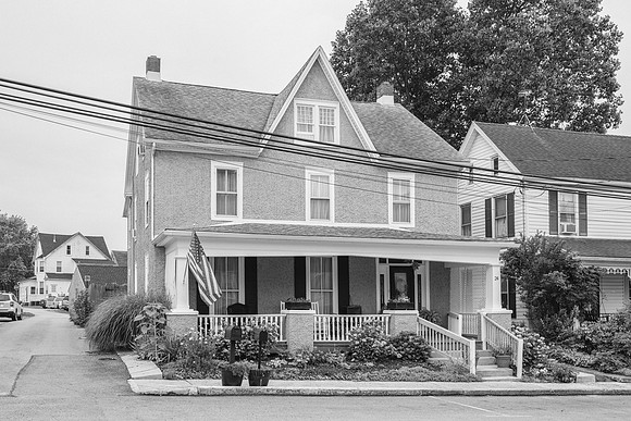 24 East Franklin Street _ZZ72847-2