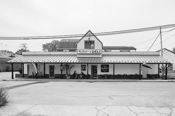 10 East Franklin Street New Freedom Coffee & Deli and New Freedom Roasting _Z995151-2