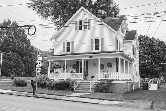 42 East Main Street _Z995278-2