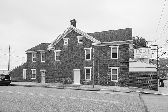 17 West Main Street Real Broker _Z995320-2