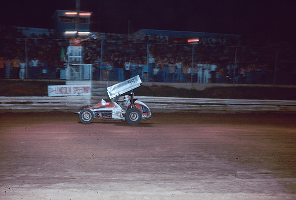 #99 Doug Potts Takes the Checkers at Lincoln-4