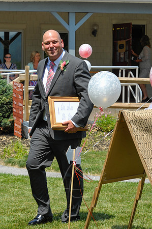 BORDEN_5-30-15_LLC_WED-11