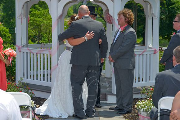 BORDEN_5-30-15_LLC_WED-18