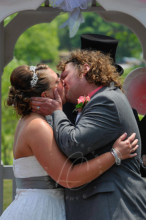 BORDEN_5-30-15_LLC_WED-21