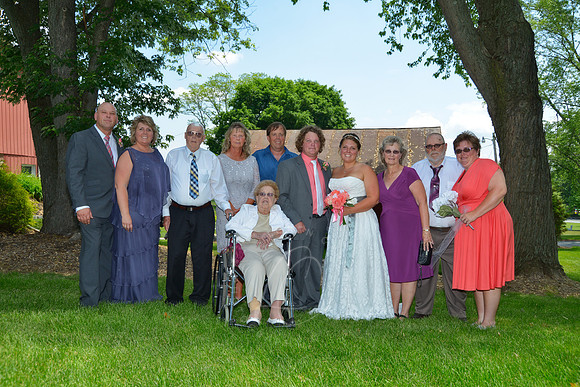 BORDEN_5-30-15_LLC_WED-25