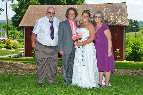 BORDEN_5-30-15_LLC_WED-27