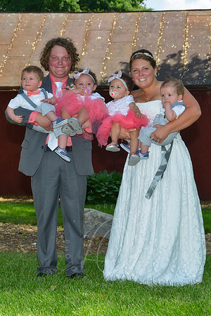 BORDEN_5-30-15_LLC_WED-32