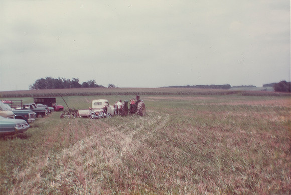 Plowing Contest (3)