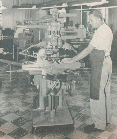 Crescent Industries - Engraving Dept (2)