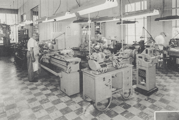 Crescent Industries - Lathe Department-2